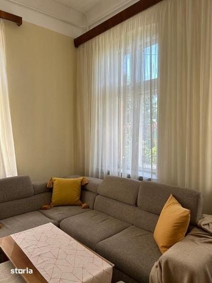 Casă cu 4 camere cu Teren 980 Mp în Central