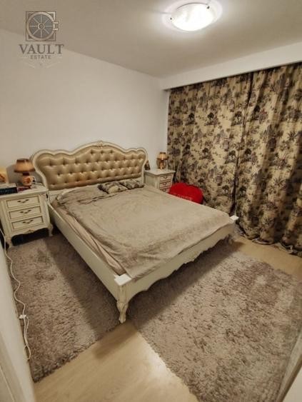 Apartament cu 4 camere semidecomandat, mobilat în Rahova