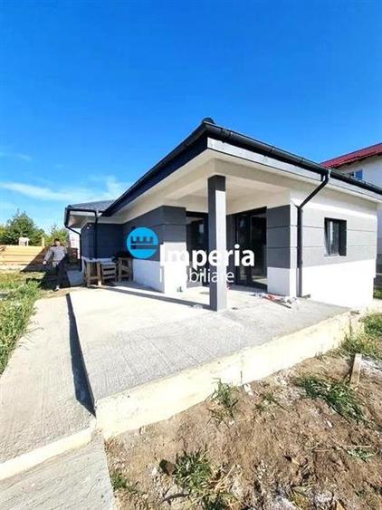 Casă individuală cu 3 camere cu Teren 480 Mp în Horpaz