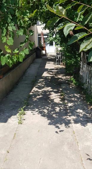 Casă individuală cu 4 camere cu Teren 410 Mp în Coiciu
