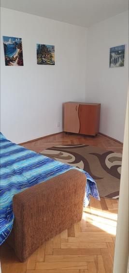 Casă cu 2 camere în Central