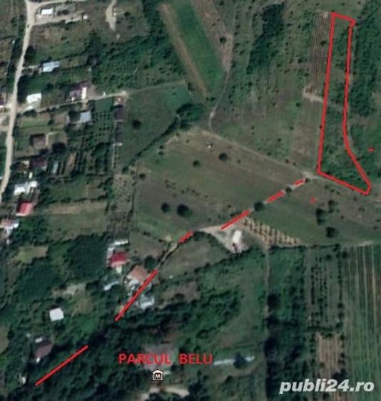 Teren de 4681 mp, în Est