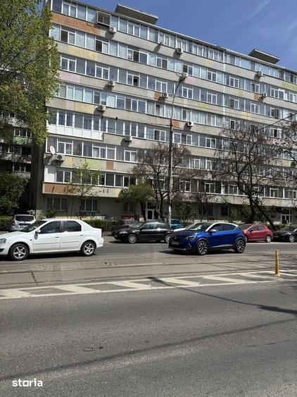 Apartament cu 2 camere semidecomandat, mobilat în 1 Mai
