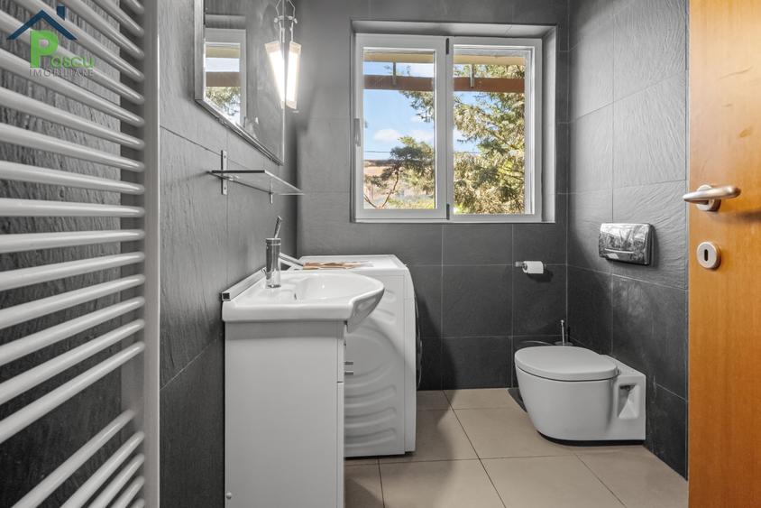 Apartament cu 3 camere decomandat în Snagov