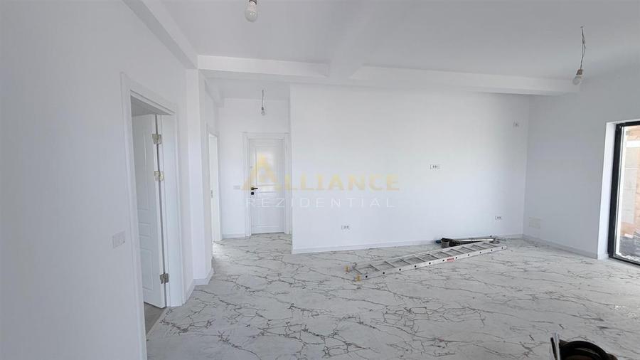 Casă individuală cu 4 camere cu Teren 340 Mp în Berceni