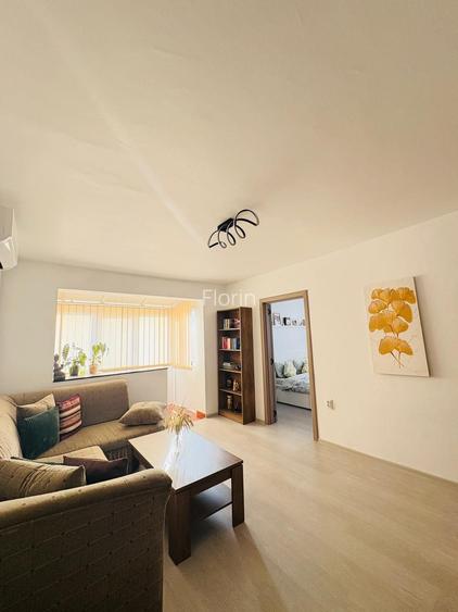 Vand apartament 2 camere