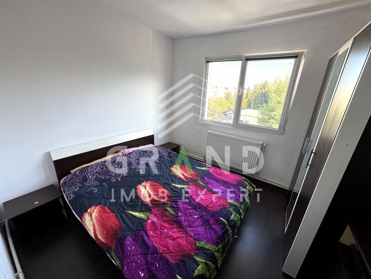 Apartament cu 4 camere semidecomandat, mobilat în Mănăștur