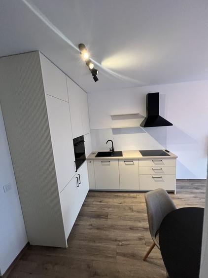 Apartament mobilat bloc nou +  parcare  subterana   !!! - 2