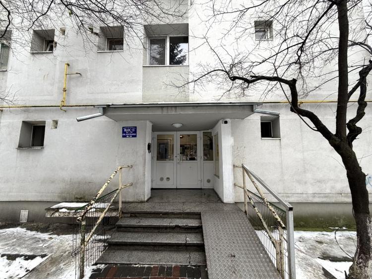 Bld 1 Decembrie 1918 - Str Postavarul - garsoniera - etaj 1/10 - bloc reabilitat - 6