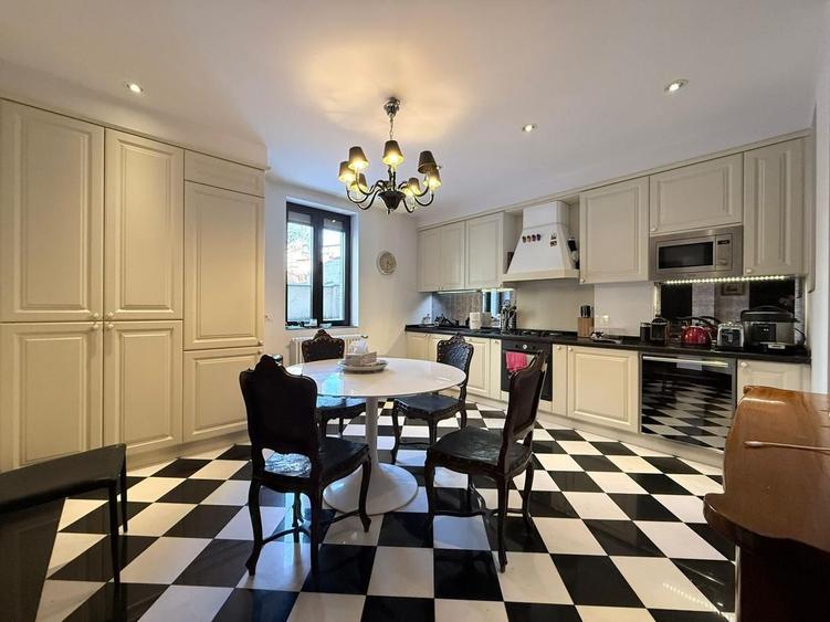 Apartament 6 camere în vilă consolidată | Garaj | Cotroceni - 6