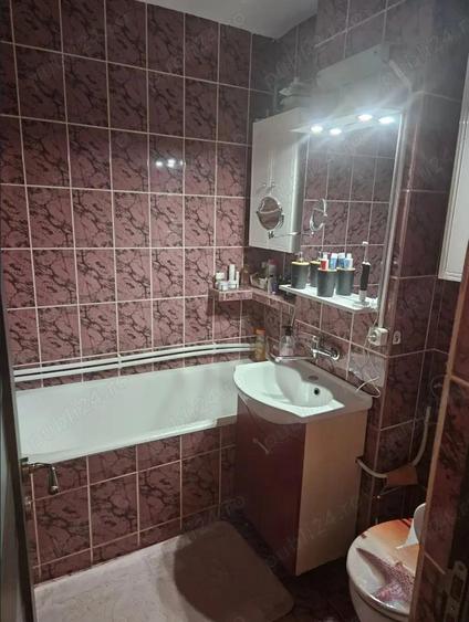 Apartament 3 camere de vanzare Zona Eden - 3