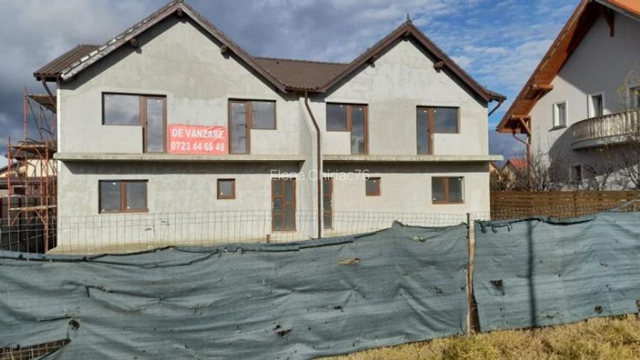 Proprietar, vand casa tip duplex, zona excelenta! Proprietar, vand casa tip duplex, zona excelenta!