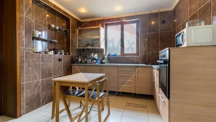 Casa cu 6 camere de vanzare, zona Centrala, Huedin - 6