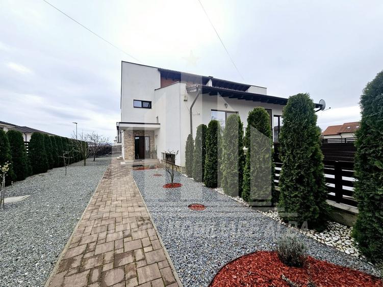 Casa tip duplex | 208 mp | 397 mp teren | Toate utilitatile | Cetate - 1
