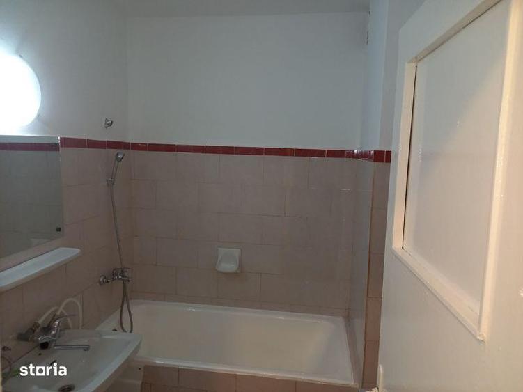 Vand apartament 2 camere Castelul de Apa - 6