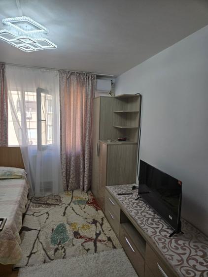 Ofer garsoniera spre inchiriere - 8