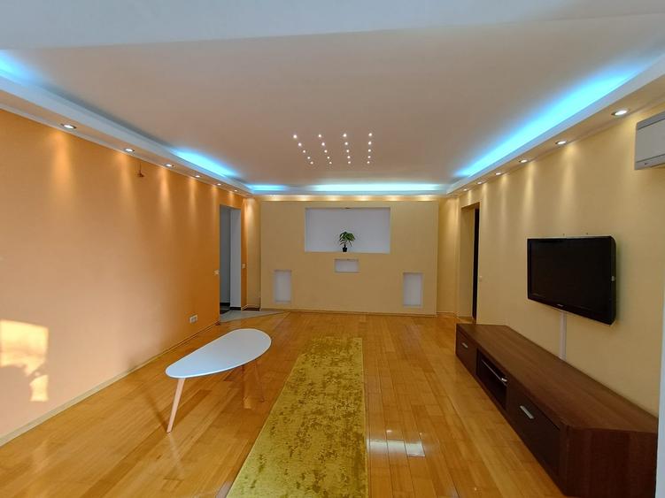 Victoriei 3 camere mobilat si renovat - 13