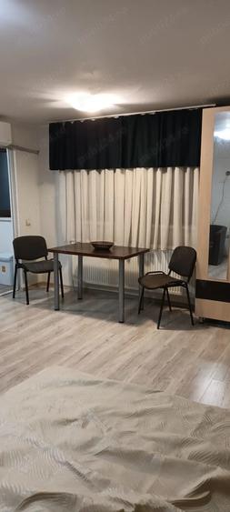 Inchiriez Garsoniera Sector 3 - 5