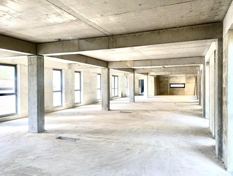 Imobil 900 mp, garaj 10 masini, lift (6 persoane) - 5