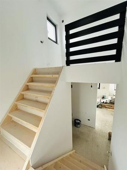 Casa spatioasa de vanzare in Bod, Brasov - 3