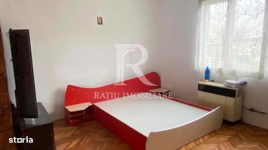 Casa din caramida | Teren 2000 mp|Anexe tradi?ionale | Bojt - 15