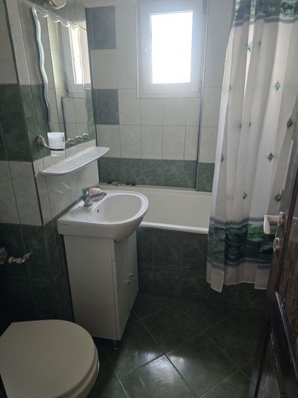 Inchiriere apartament 3 camere,central, decomandat, mobilat , utilat - 8