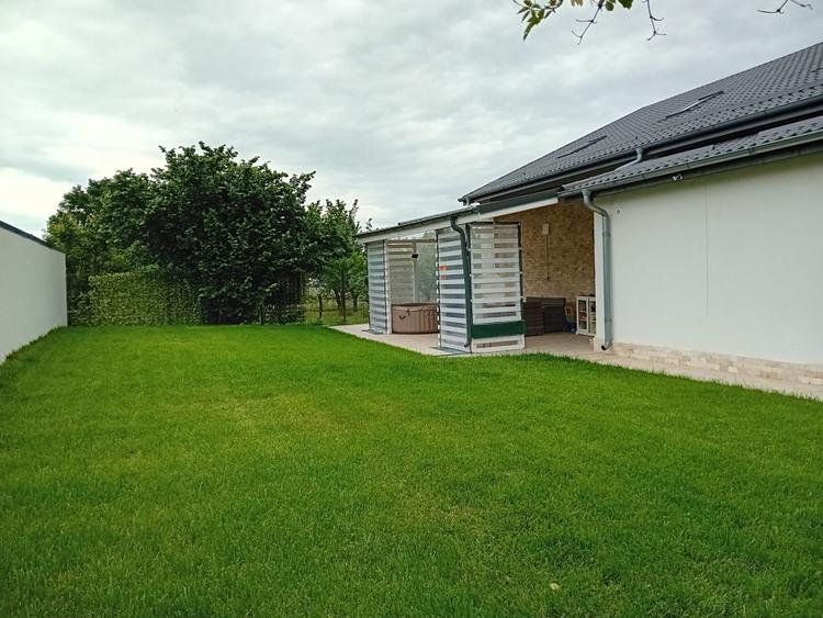 De vanzare vila individuala 6 camere mobilata si utilata Corbeanca - 3