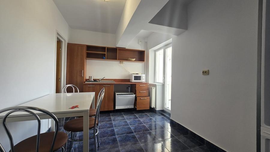 Apartament Duplex, 5 camere – Bd. Unirii 76, lângă Registrul Comerțului - 11