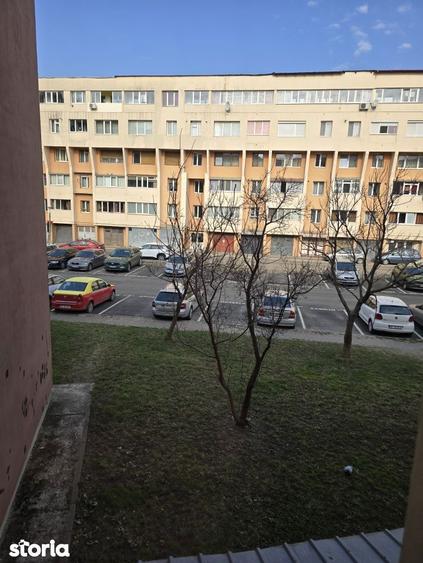 Apartament cochet zona Politia locala - 2
