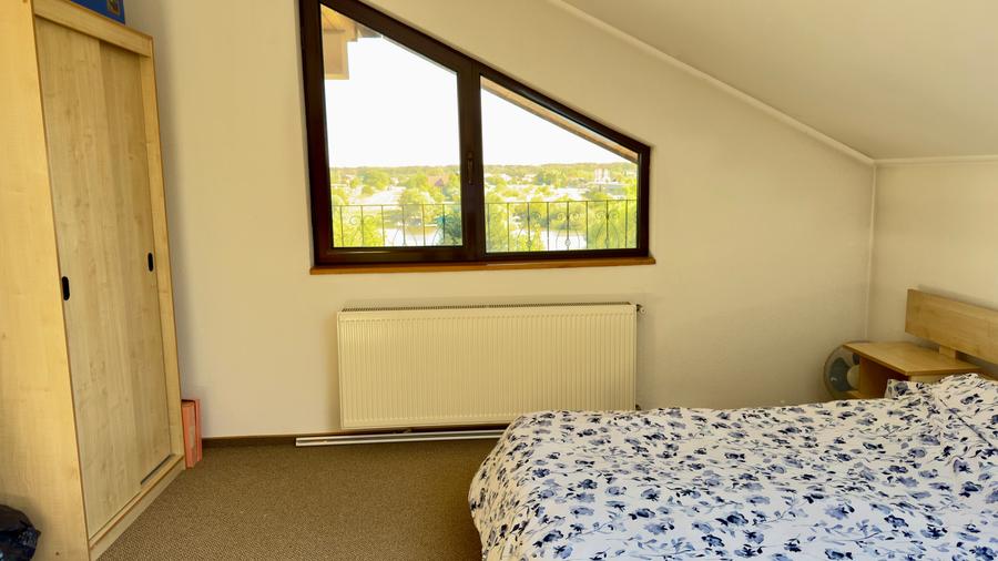 Vila individuala P+1+M cu deschidere la Lacul Snagov, piscina, sauna, ponton ! - 38