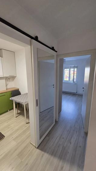 Apartament cu 2 camere decomandat în Gruia