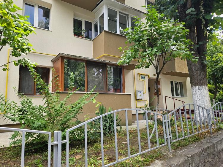 Vand spatiu comercial - apartament - 10