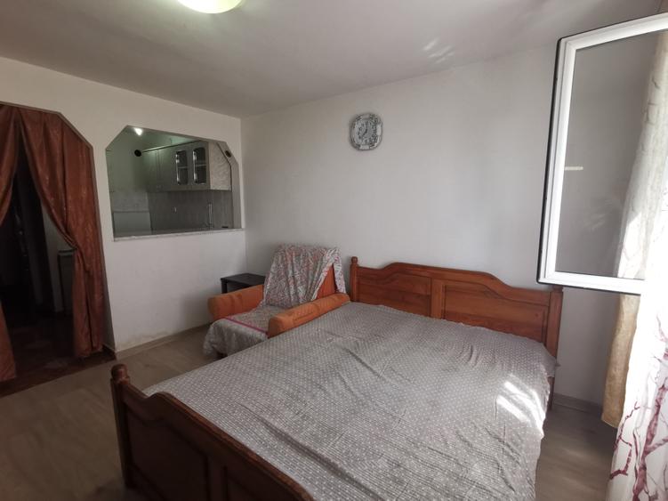 Garsoniere la strada zona Cornisa - 3