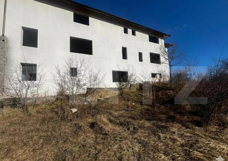 Cladire multifunc?ionala, 513 mp, 1.000 mp teren - zona S - 9