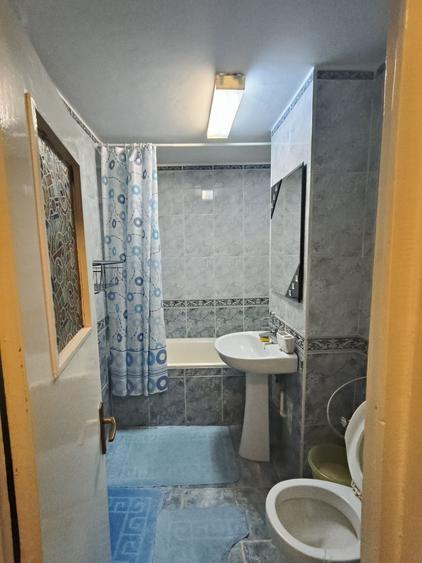 Apartament cu 3 camere decomandat în Dacia