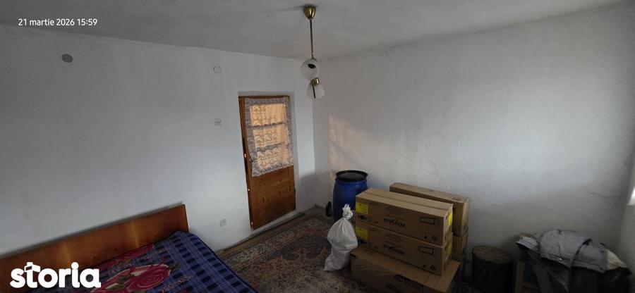 Casa spatioasa 5 camere si teren de 3.000 mp Dragomiresti, 10 min - 1