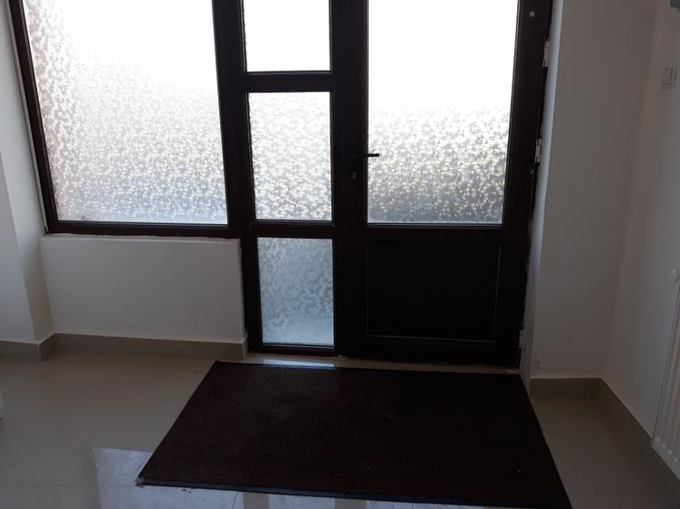 Spatii comerciale in vila Hala Traian - 10