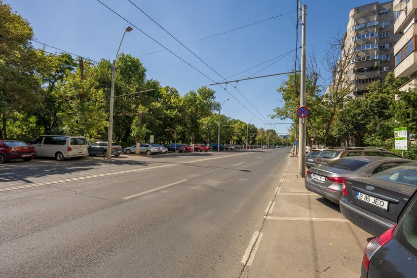 Apartament cu 2 camere decomandat în Tineretului