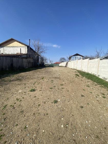 Teren de vanzare , Comuna Leu , Dolj . 900 de metrii intravilan - 1