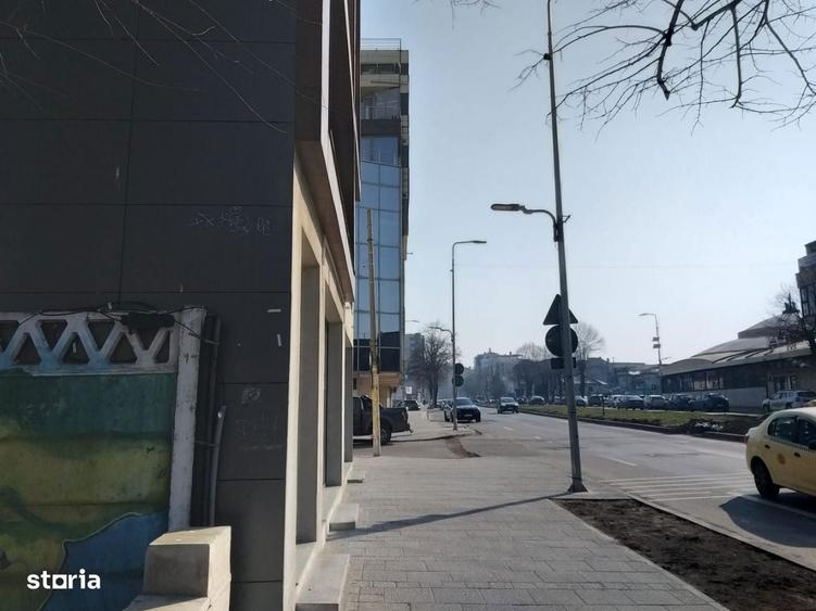 Bulevardul Mamaia Univ.Ovidius- de inchiriat cladire birouri clasa A - 5