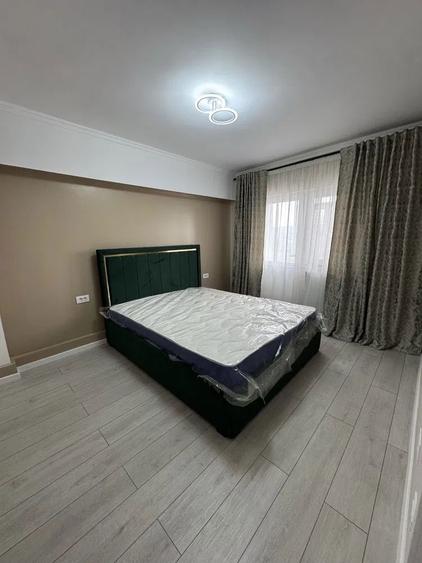 Inchiriez apartament cu 3 camere - 6