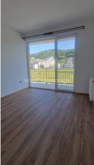 Apartament 50 mp, parcare ,doua balcoane , strada Porii Apartament 50 mp, parcare ,doua balcoane , strada Porii