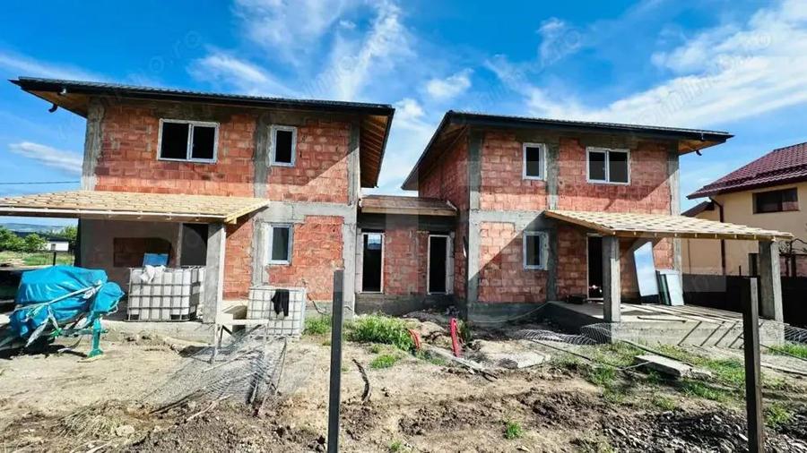 Casa la rosu 4 camere, 106 mp, zona Miroslava - 3