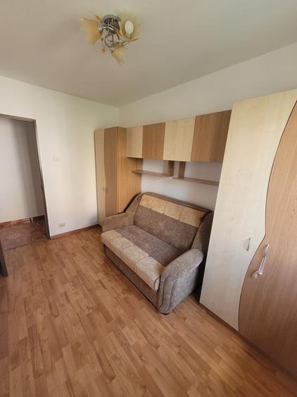 INCHIRIEZ APARTAMENT 3 CAMERE,ETAJ 2 ZONA CALEA DIMBRAVII - 6