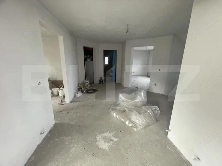 Casa individuala semifinisata 4 amere 10 ari teren si garaj - 16