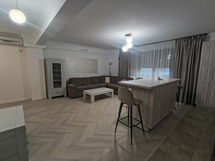 Mamaia Central-apartament 3 camere termen lung parcare - 4