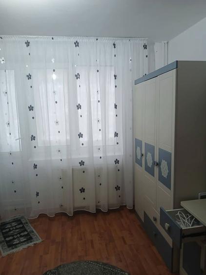 Inchiriez garsoniera - 3