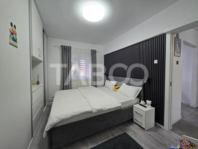 Apartament 2 camere de vanzare 51mp decomandat zona Vasile Aaron Sibiu - 3