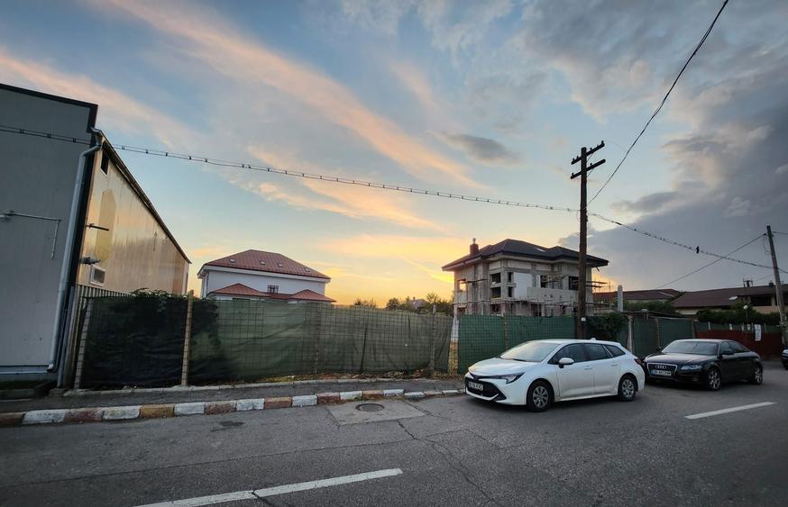 Teren Targoviste str. cpt. Andreescu - 1