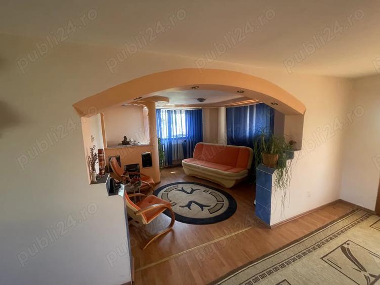 Casa P+1 de vanzare Bariera Valcii, str. Primaverii - 9